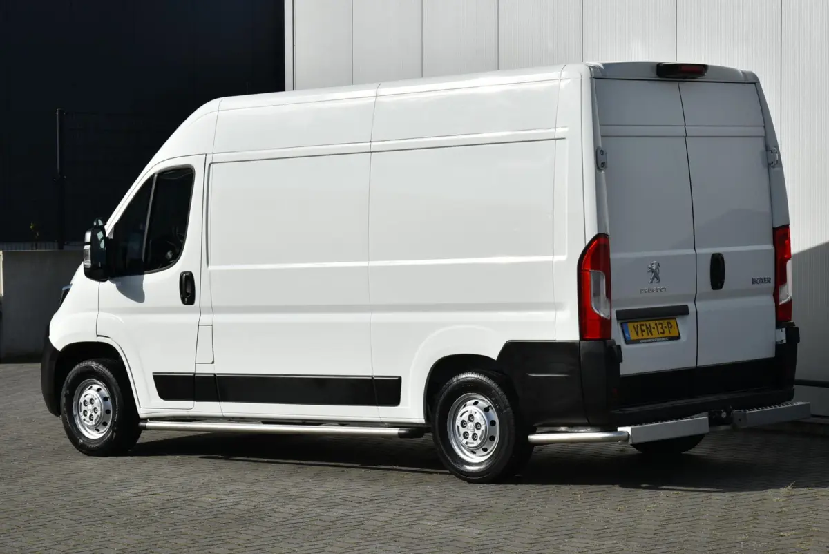 Bestel 330 2.2 BlueHDi 165 L2H2 Premium