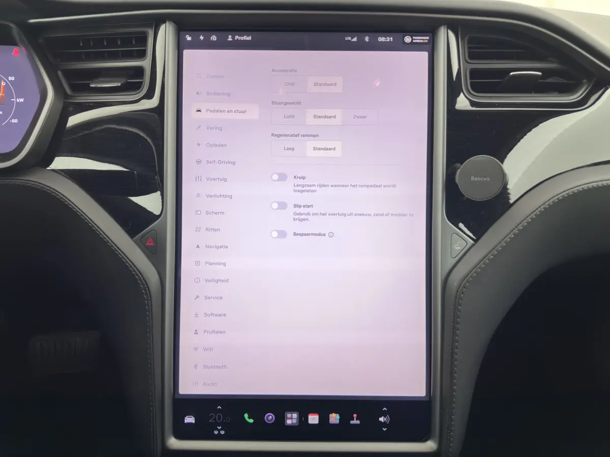 75D Base AWD [ 3-Fase-17kW ] {SoH-89%} Aut. *PANO | LEATHER-FABRIC | AIRSUSPENION | FULL-LED | NAVI-FULLMAP | KEYLESS | HEATED-SPORTSEATS | DIGI-COCKPIT | AUTO-PILOT | CAMERA | 19"ALU*
