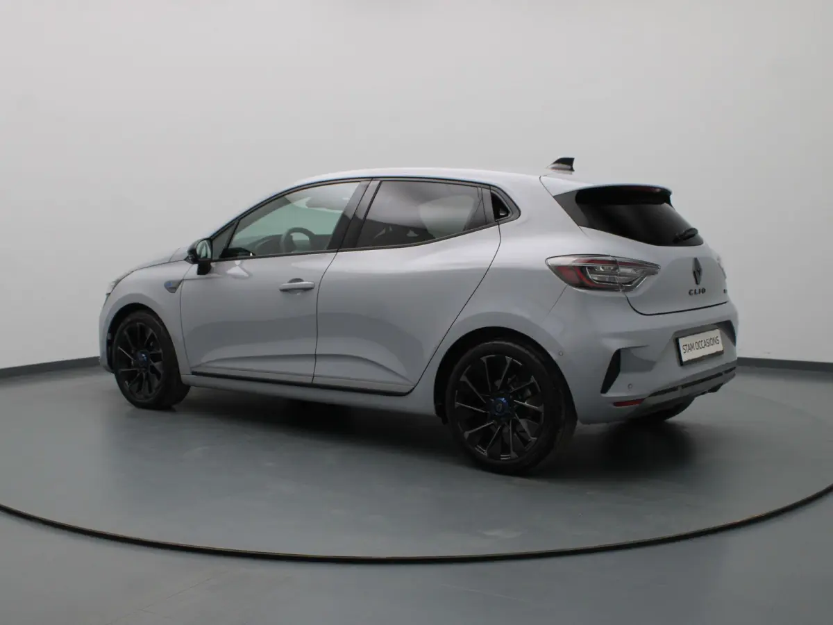 145pk E-Tech Full Hybrid esprit Alpine