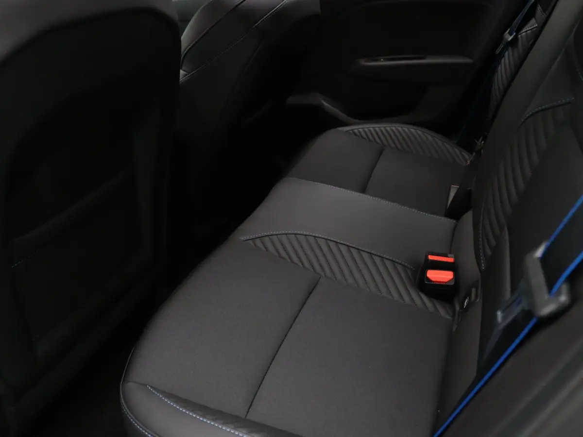 145pk E-Tech Full Hybrid esprit Alpine