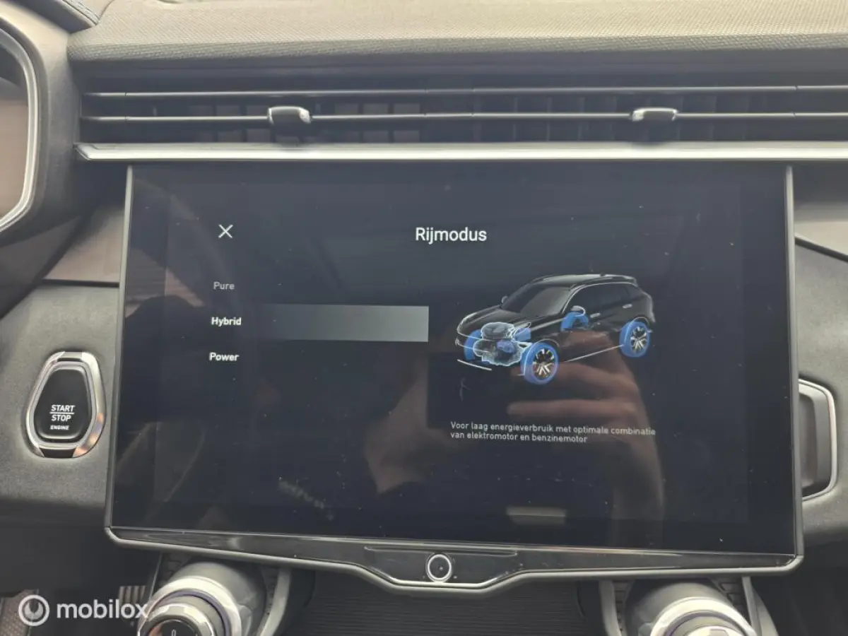 - 1.5 261PK Plug-in Hybrid, Pano, 360 Camera , Apple Carplay✅NL AUTO