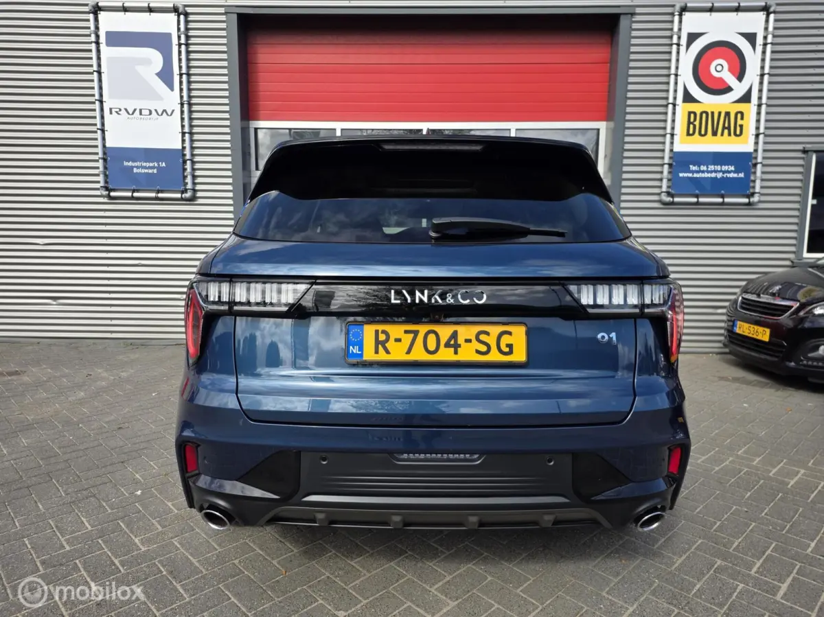 - 1.5 261PK Plug-in Hybrid, Pano, 360 Camera , Apple Carplay✅NL AUTO