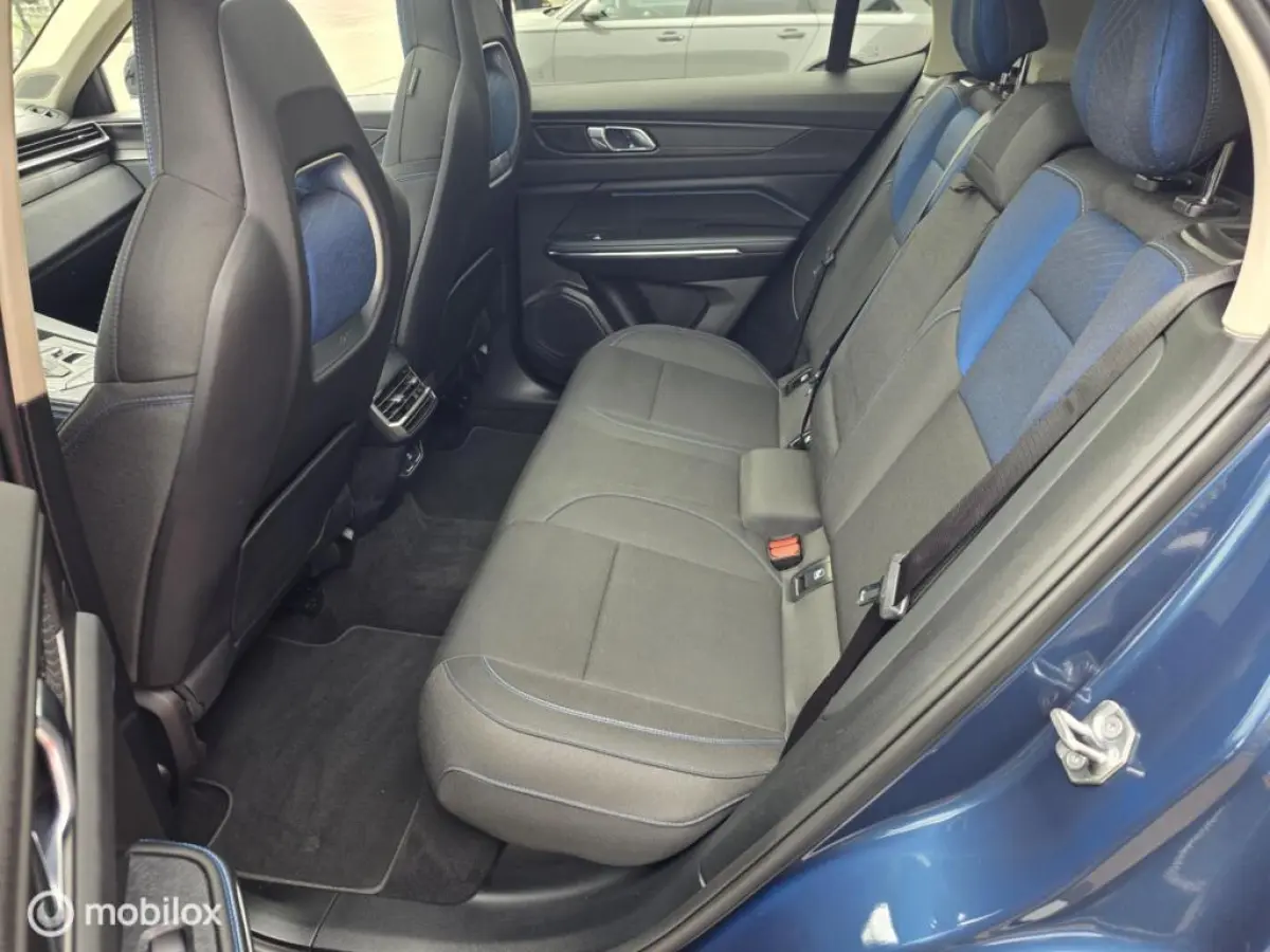 - 1.5 261PK Plug-in Hybrid, Pano, 360 Camera , Apple Carplay✅NL AUTO