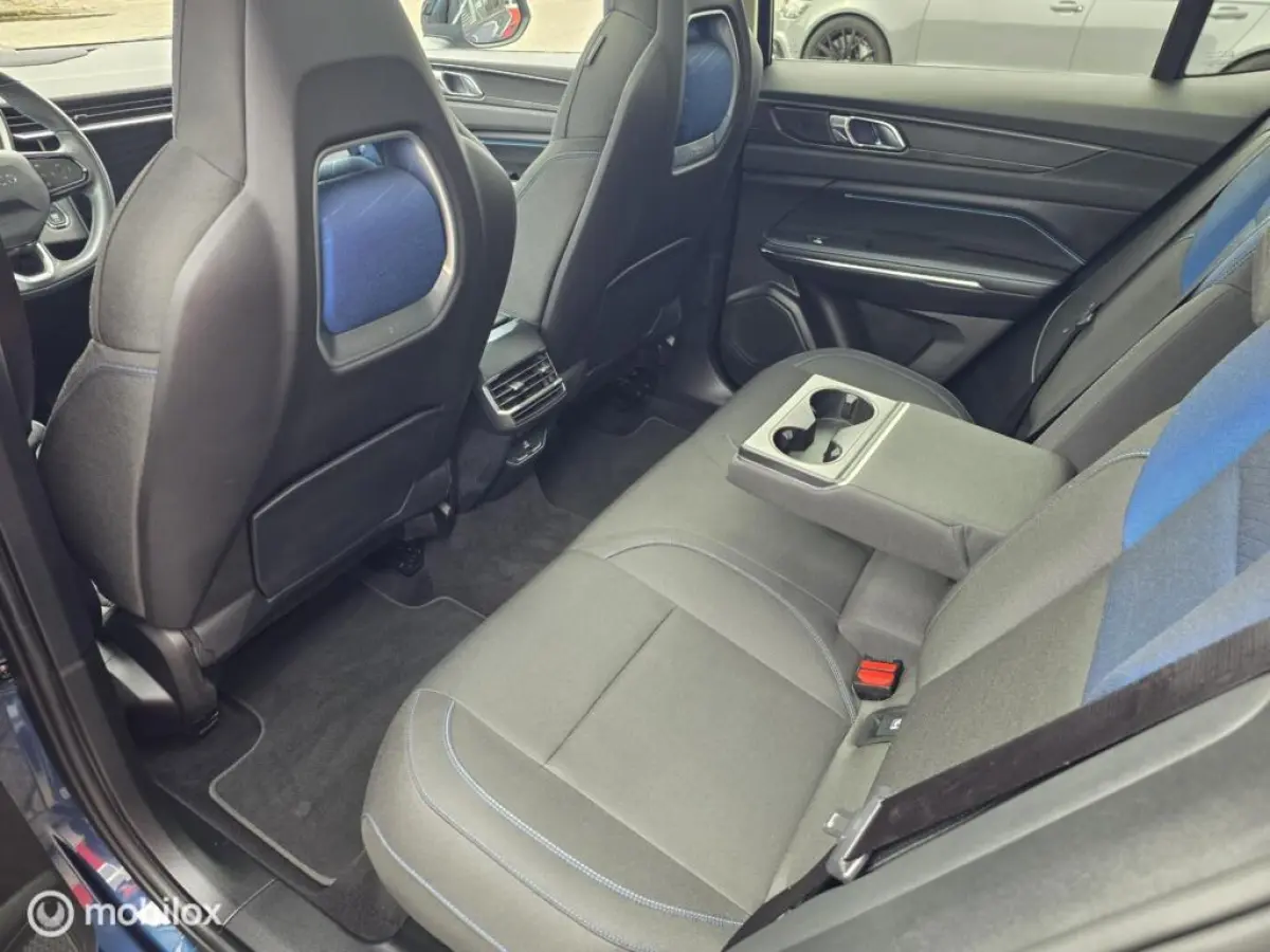 - 1.5 261PK Plug-in Hybrid, Pano, 360 Camera , Apple Carplay✅NL AUTO