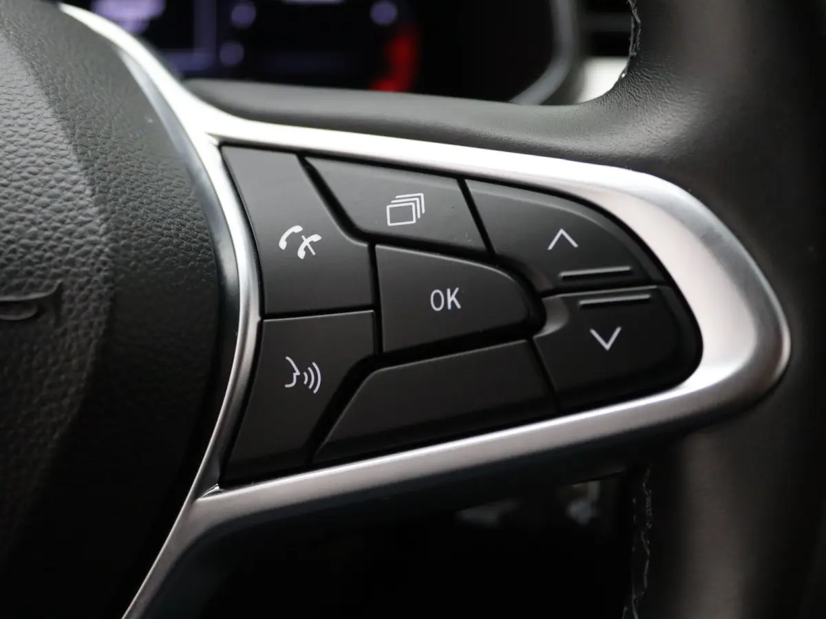 90pk TCe Techno Apple Carplay/Android Auto | Climate