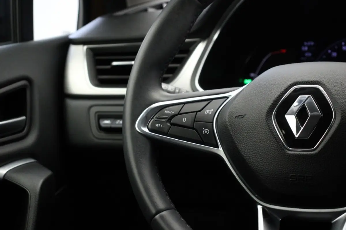 1.3 TCe 140 Intens Automaat - Digitaal Cockpit, Carplay, Camera, Half Leer