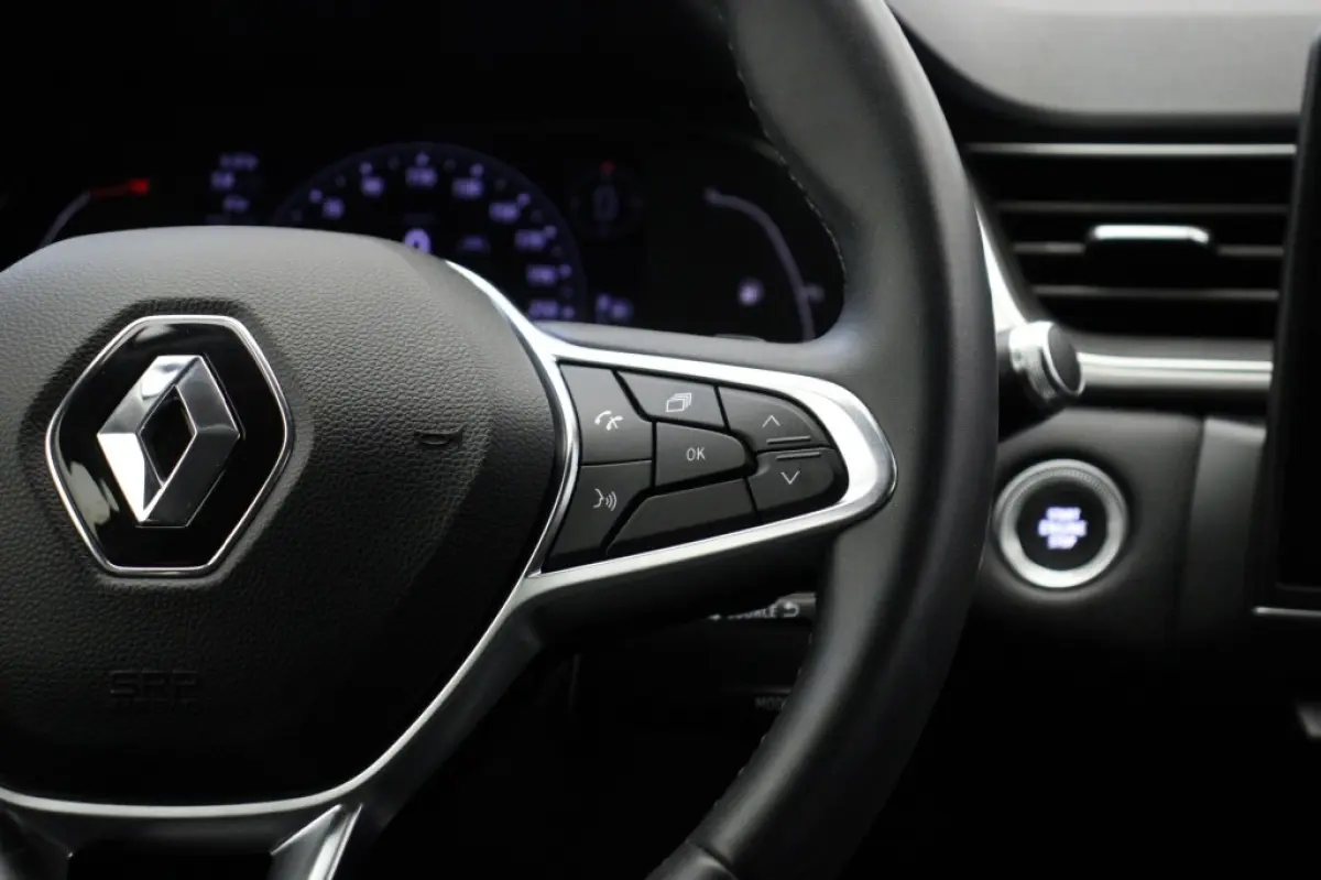 1.3 TCe 140 Intens Automaat - Digitaal Cockpit, Carplay, Camera, Half Leer