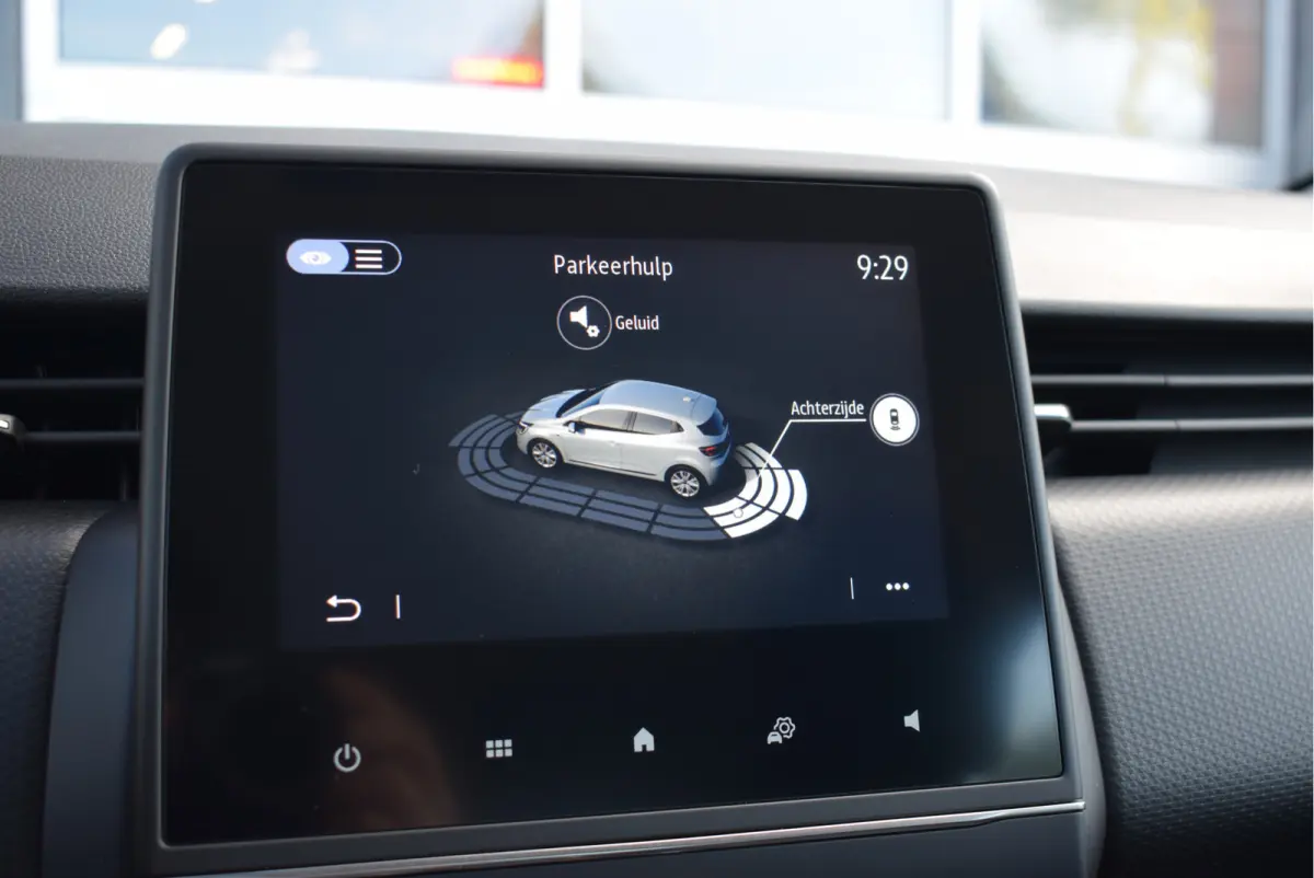 1.6 E-Tech Hybrid 140 Zen | NL-Auto | Navi | Parkeersensoren