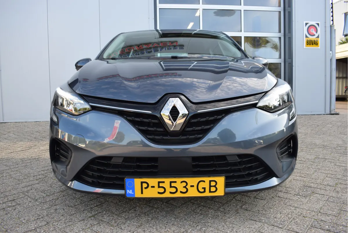 1.6 E-Tech Hybrid 140 Zen | NL-Auto | Navi | Parkeersensoren