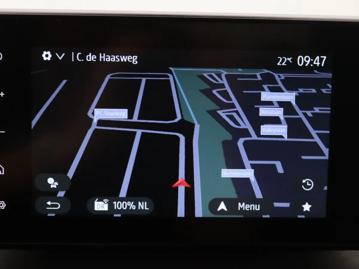 140pk Hybrid Extreme 7p. Apple Carplay/Android Auto | Climate
