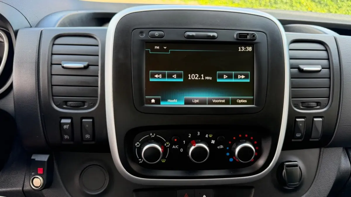 1.6 DCI 70KW 95PK L2H1 EURO 6 AIRCO/ NAVIGATIE/ CRUISE CONTROL/ 100% DEALERONDERHOUDEN