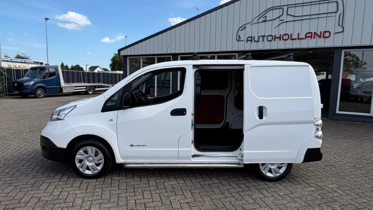 E-nv200 ZERO EMISSIE 40KWH 80KW 120PK AIRCO/ NAVIGATIE/ CRUISE CONTROL/ CAMERA/ IMPERIAAL/ 100% DEALERONDERHOUDEN