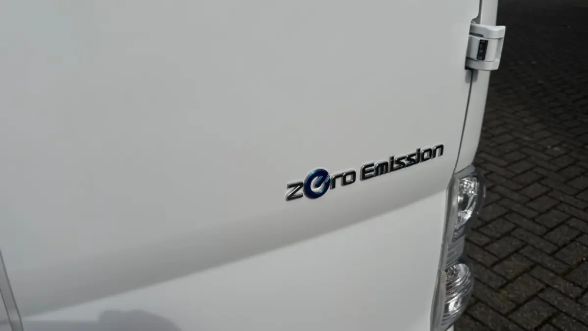 E-nv200 ZERO EMISSIE 40KWH 80KW 120PK AIRCO/ NAVIGATIE/ CRUISE CONTROL/ CAMERA/ IMPERIAAL/ 100% DEALERONDERHOUDEN