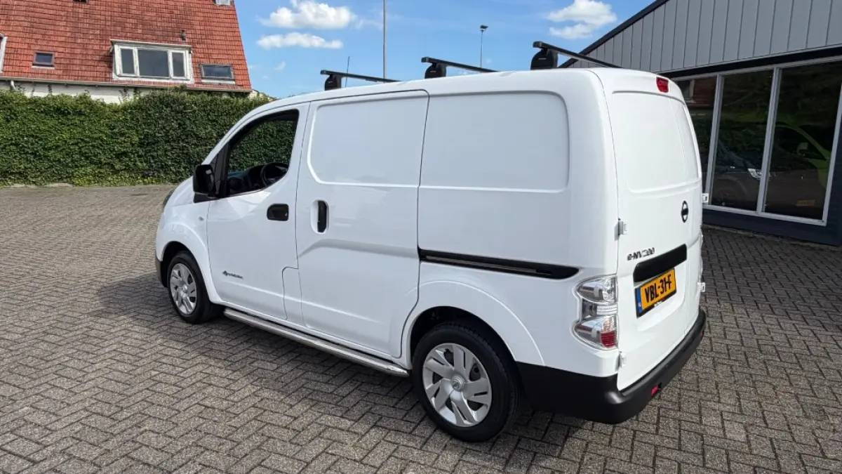 E-nv200 ZERO EMISSIE 40KWH 80KW 120PK AIRCO/ NAVIGATIE/ CRUISE CONTROL/ CAMERA/ IMPERIAAL/ 100% DEALERONDERHOUDEN