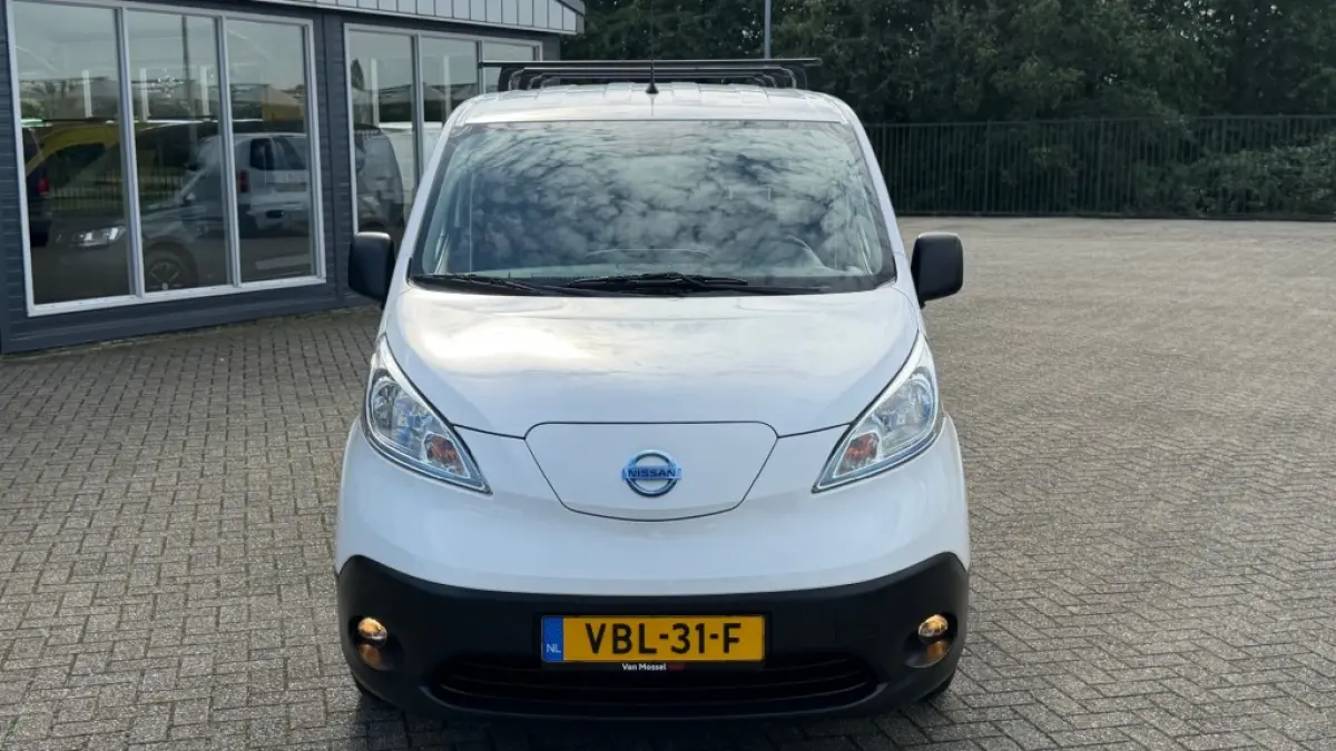 E-nv200 ZERO EMISSIE 40KWH 80KW 120PK AIRCO/ NAVIGATIE/ CRUISE CONTROL/ CAMERA/ IMPERIAAL/ 100% DEALERONDERHOUDEN