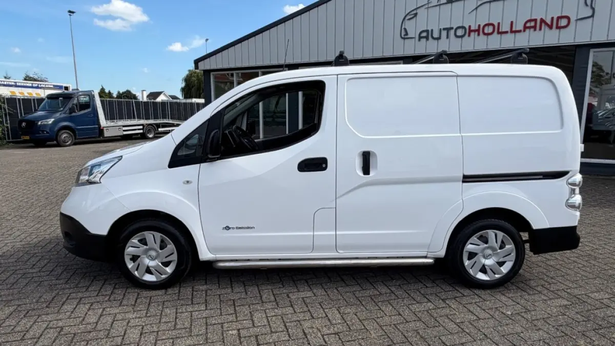 E-nv200 ZERO EMISSIE 40KWH 80KW 120PK AIRCO/ NAVIGATIE/ CRUISE CONTROL/ CAMERA/ IMPERIAAL/ 100% DEALERONDERHOUDEN