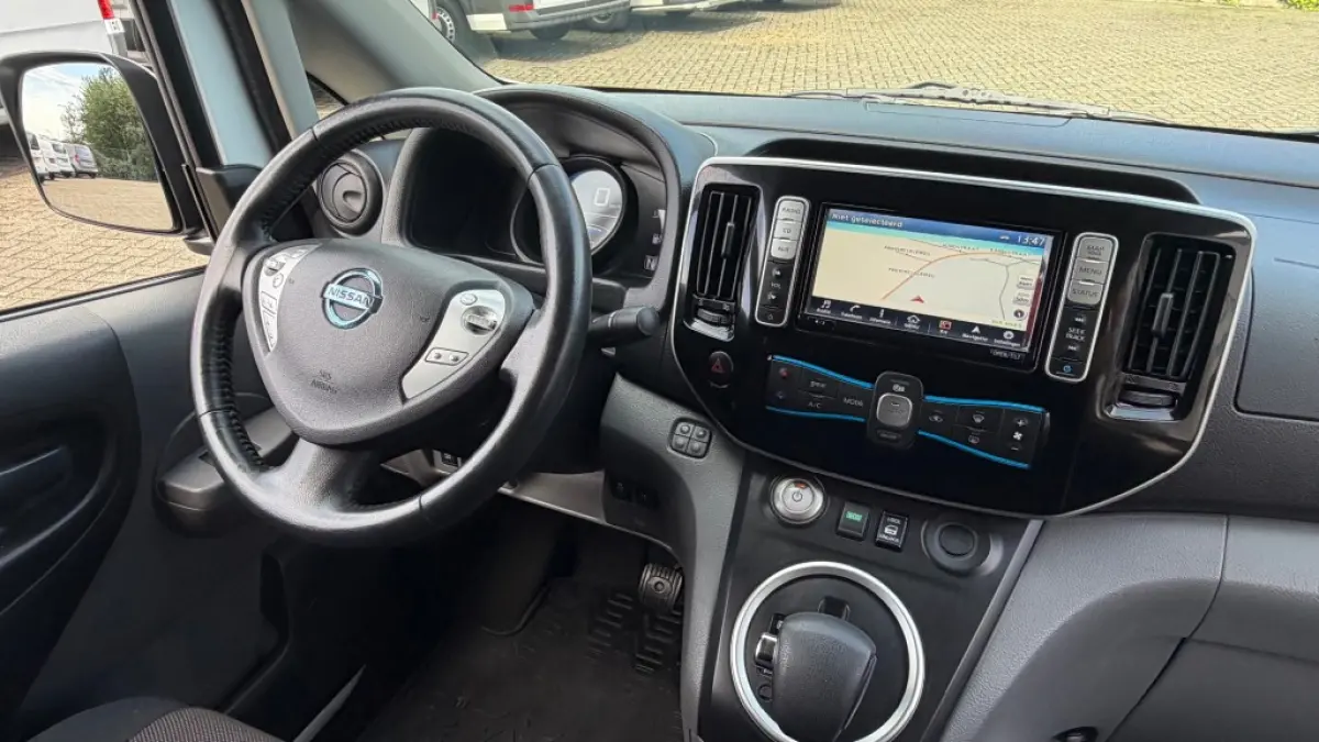 E-nv200 ZERO EMISSIE 40KWH 80KW 120PK AIRCO/ NAVIGATIE/ CRUISE CONTROL/ CAMERA/ IMPERIAAL/ 100% DEALERONDERHOUDEN