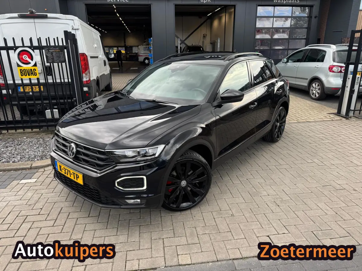 1.5 TSI Sport Business R , black edition