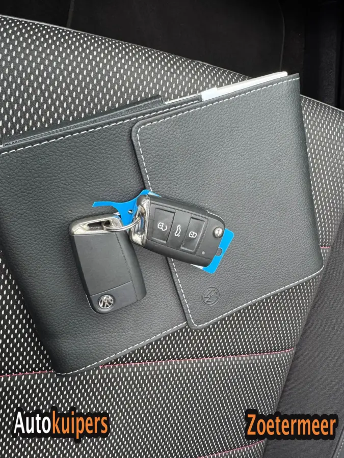 1.5 TSI Sport Business R , black edition