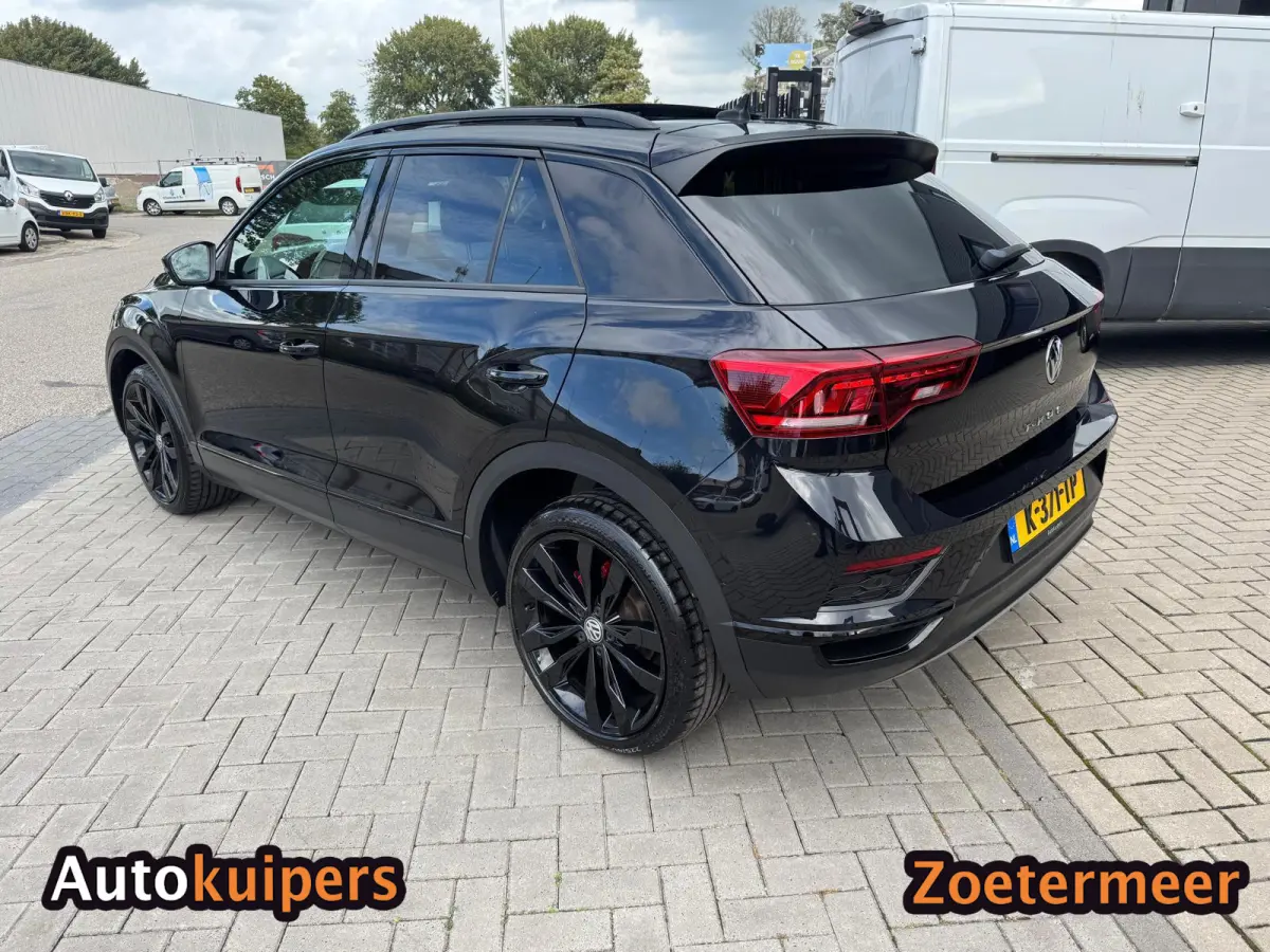 1.5 TSI Sport Business R , black edition