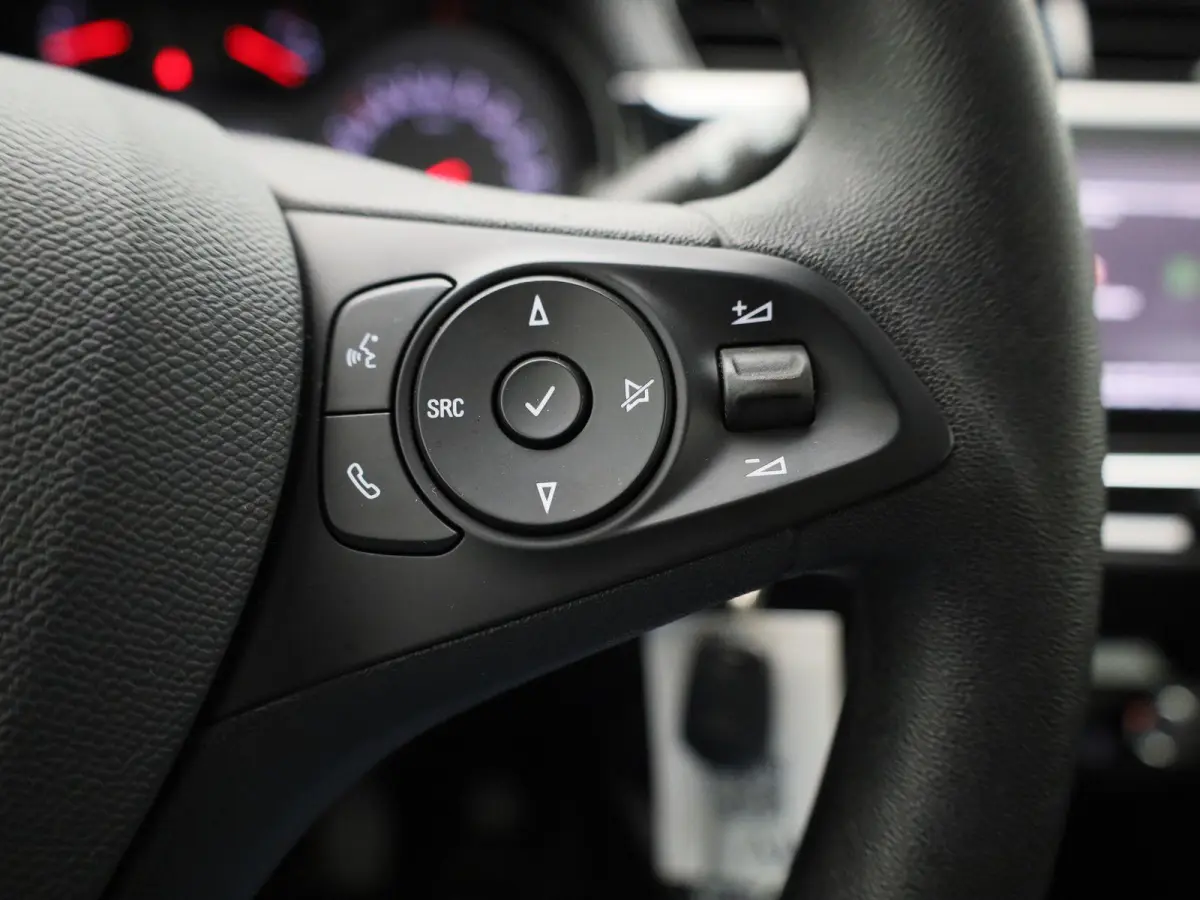 1.2 Edition | Apple Carplay / Android Auto | Cruise Control | Lichtmetalen Velgen | Airco |