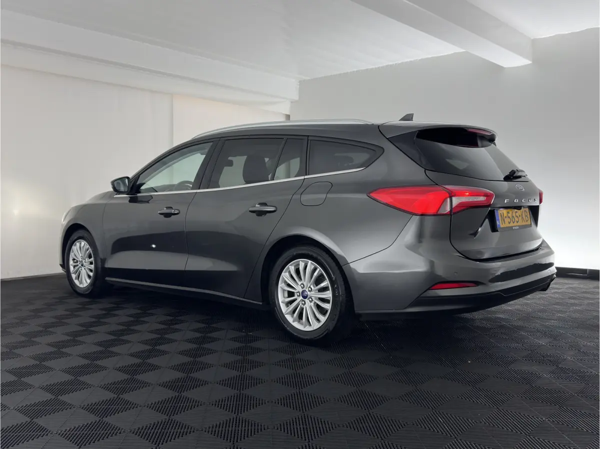 1.0 EcoBoost Titanium X Business (INCL-BTW)  Aut. *DIGI-COCKPIT | KEYLESS | CAMERA | NAVI-FULLMAP | HEATED-SPORTSEATS | DAB+ |  ECC | PDC | TOWBAR | 16''ALU*