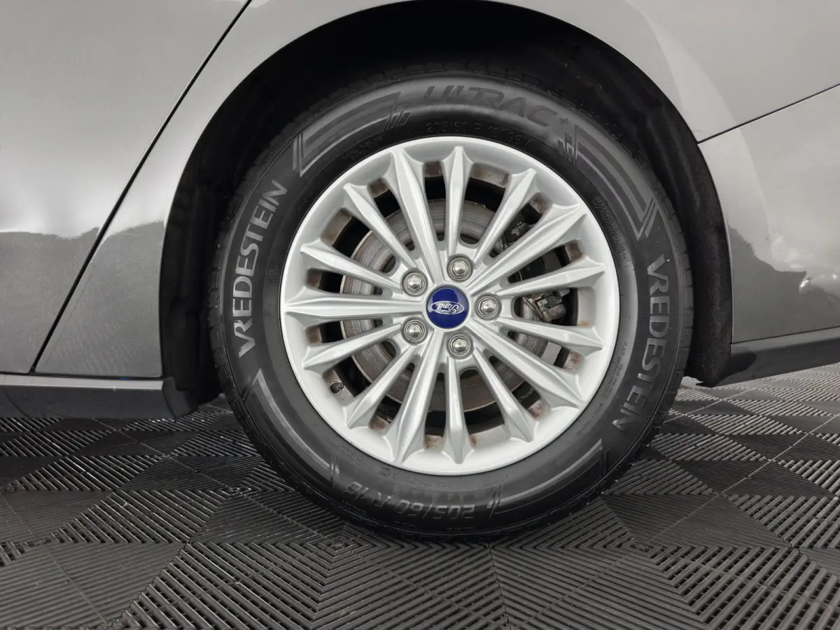 1.0 EcoBoost Titanium X Business (INCL-BTW)  Aut. *DIGI-COCKPIT | KEYLESS | CAMERA | NAVI-FULLMAP | HEATED-SPORTSEATS | DAB+ |  ECC | PDC | TOWBAR | 16''ALU*