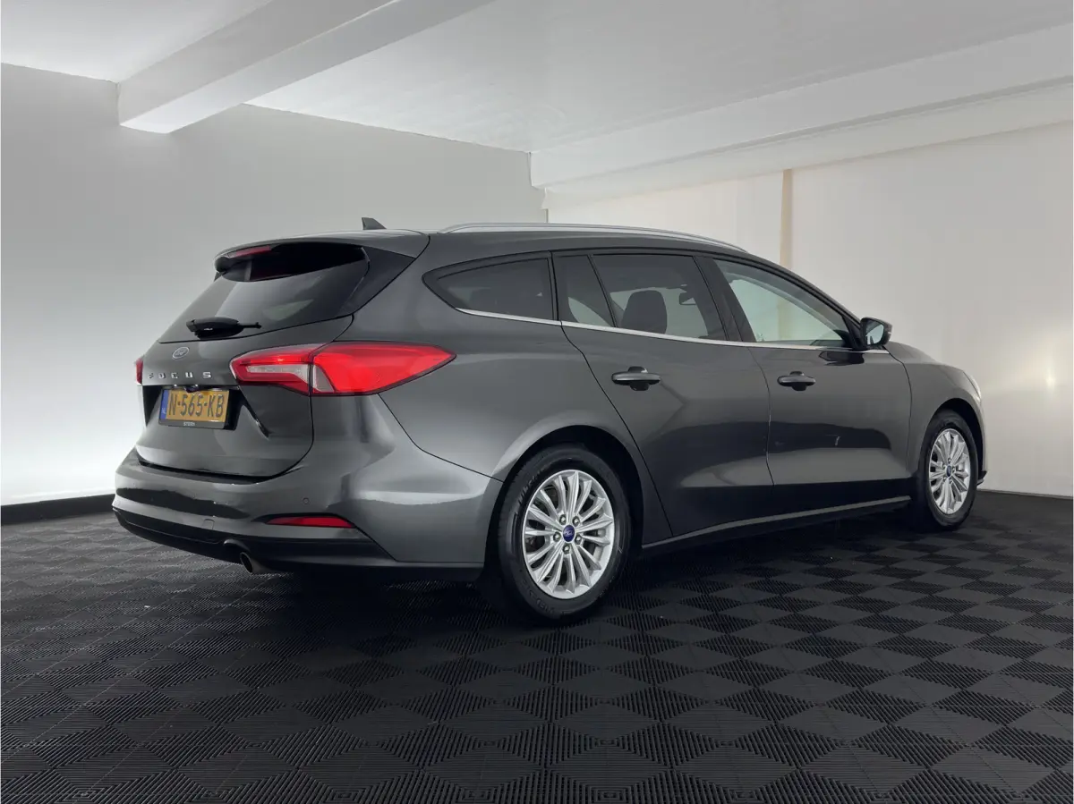 1.0 EcoBoost Titanium X Business (INCL-BTW)  Aut. *DIGI-COCKPIT | KEYLESS | CAMERA | NAVI-FULLMAP | HEATED-SPORTSEATS | DAB+ |  ECC | PDC | TOWBAR | 16''ALU*