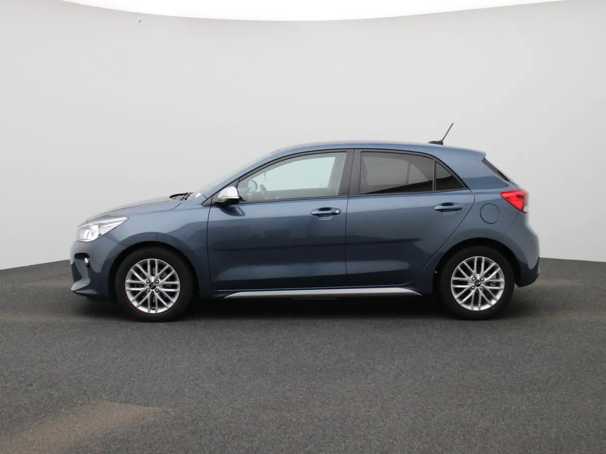 1.0 TGDI DynamicLine | Apple Carplay / Android Auto | Cruise Control | Achteruitrijcamera | Parkeersensoren | Lichtmetalen Velgen |