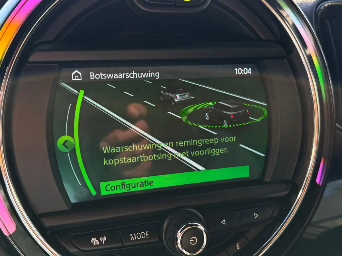 1.5 One Navi_Clima_parkeer assist_Cruise_Botssensor