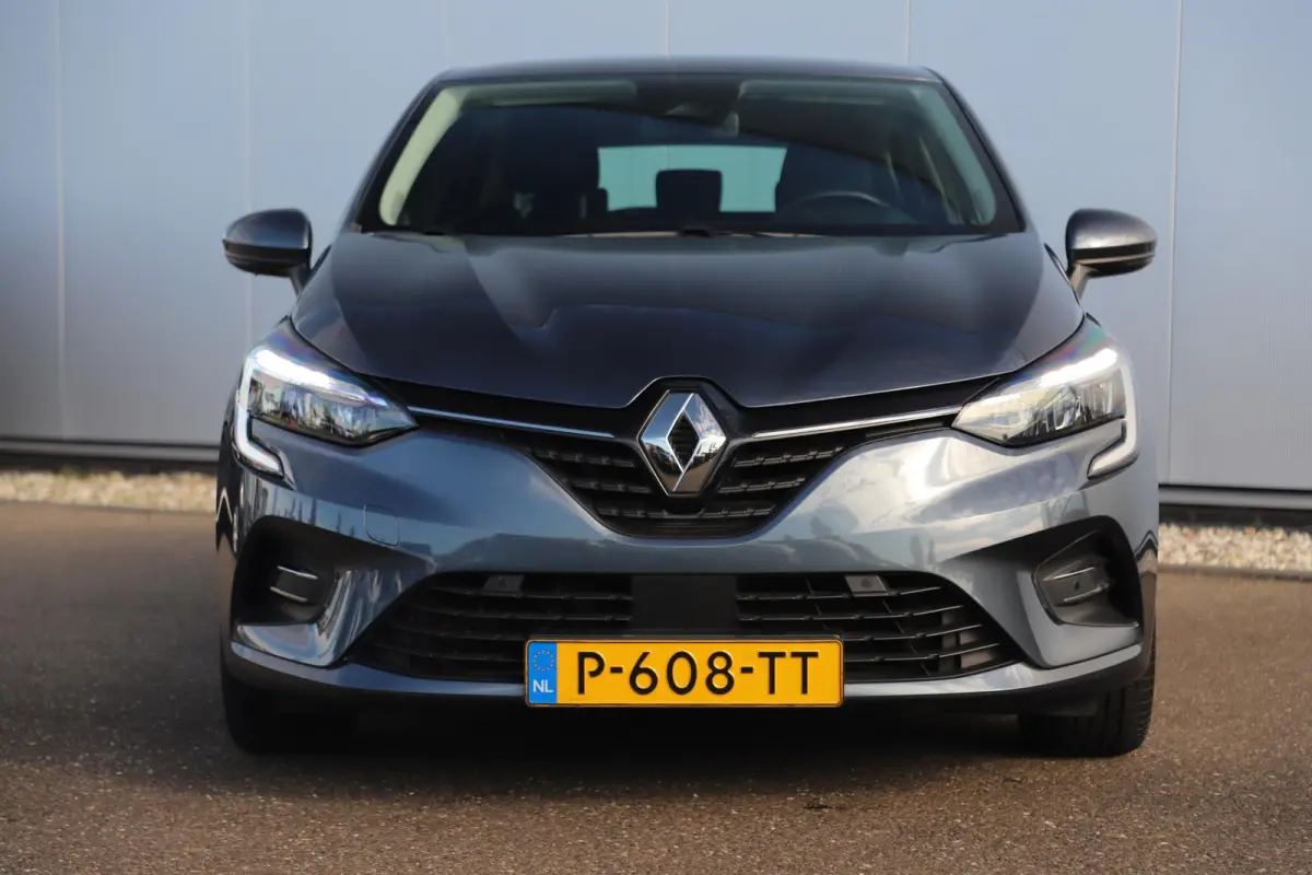 1.6 E-Tech Hybrid 140 Business Zen Automaat Navigatie Achteruitrijcamera Clima Cruise Control Rijstrooksensor Parkeersensor