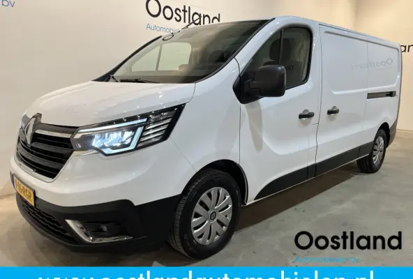 2.0 dCi 130 PK L2H1 / Euro 6 / Schuifdeur L + R / LED / Airco / Cruise Control / Camera / Trekhaak / CarPlay / 3-Zits / 69.000 KM !!