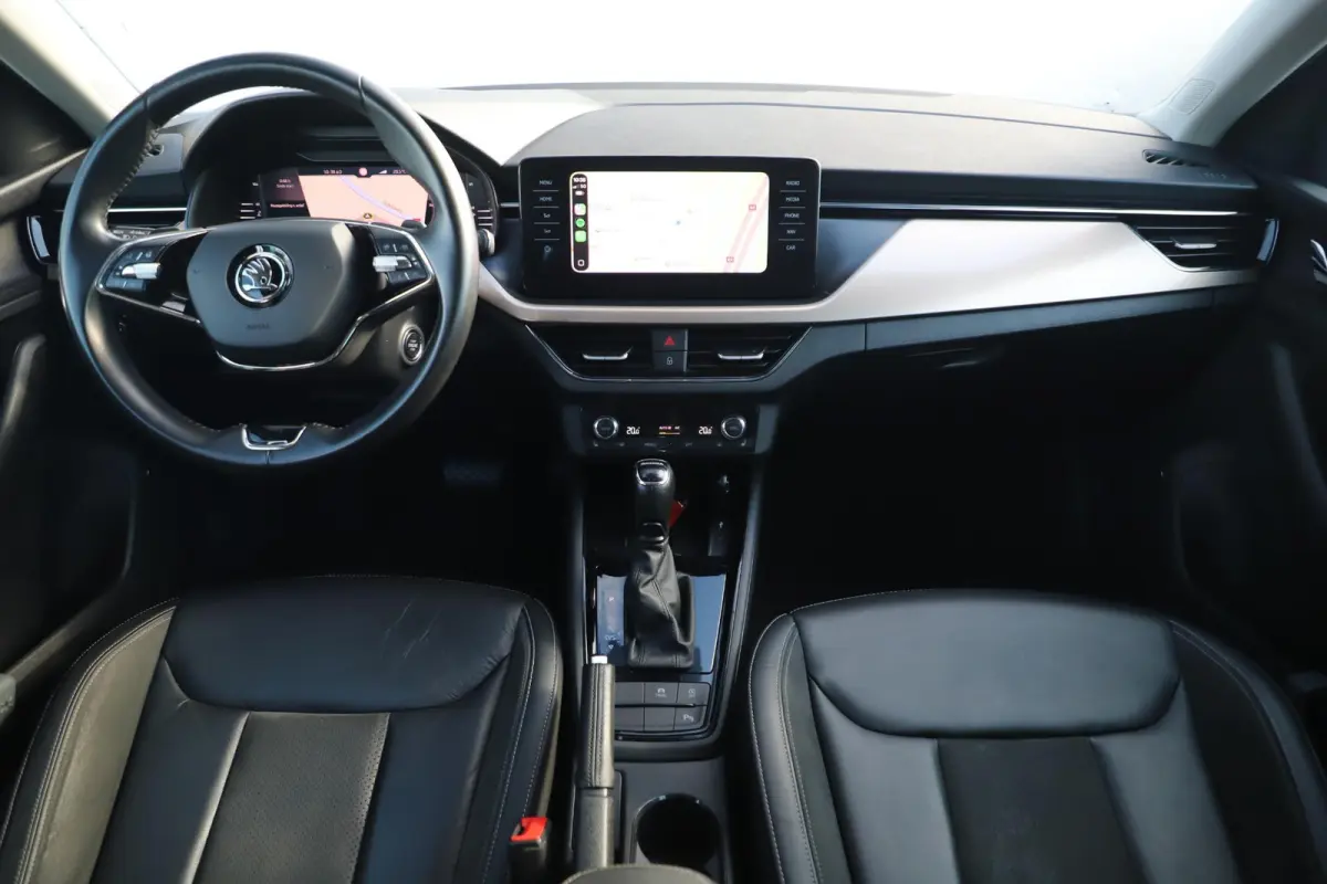 1.0 TSI Business Edition Automaat 18 inch LMV Virtual Cockpit Half Leder Navigatie Achteruitrijcamera Carplay Android Parkeersensor
