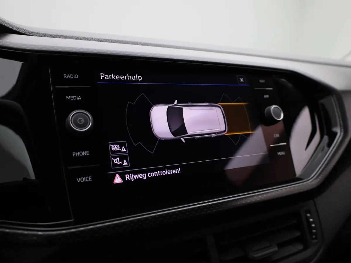 1.0 TSI Life | Apple Carplay / Android Auto | Climate Control | Lichtmetalen Velgen | Cruise Control |