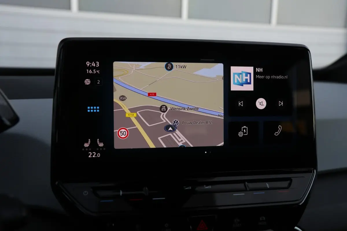 204pk Pro Edition Advantage 58 kWh | SoH 95% | Navigatie | Stoelverwarming | Achteruitrijcamera | App Connect