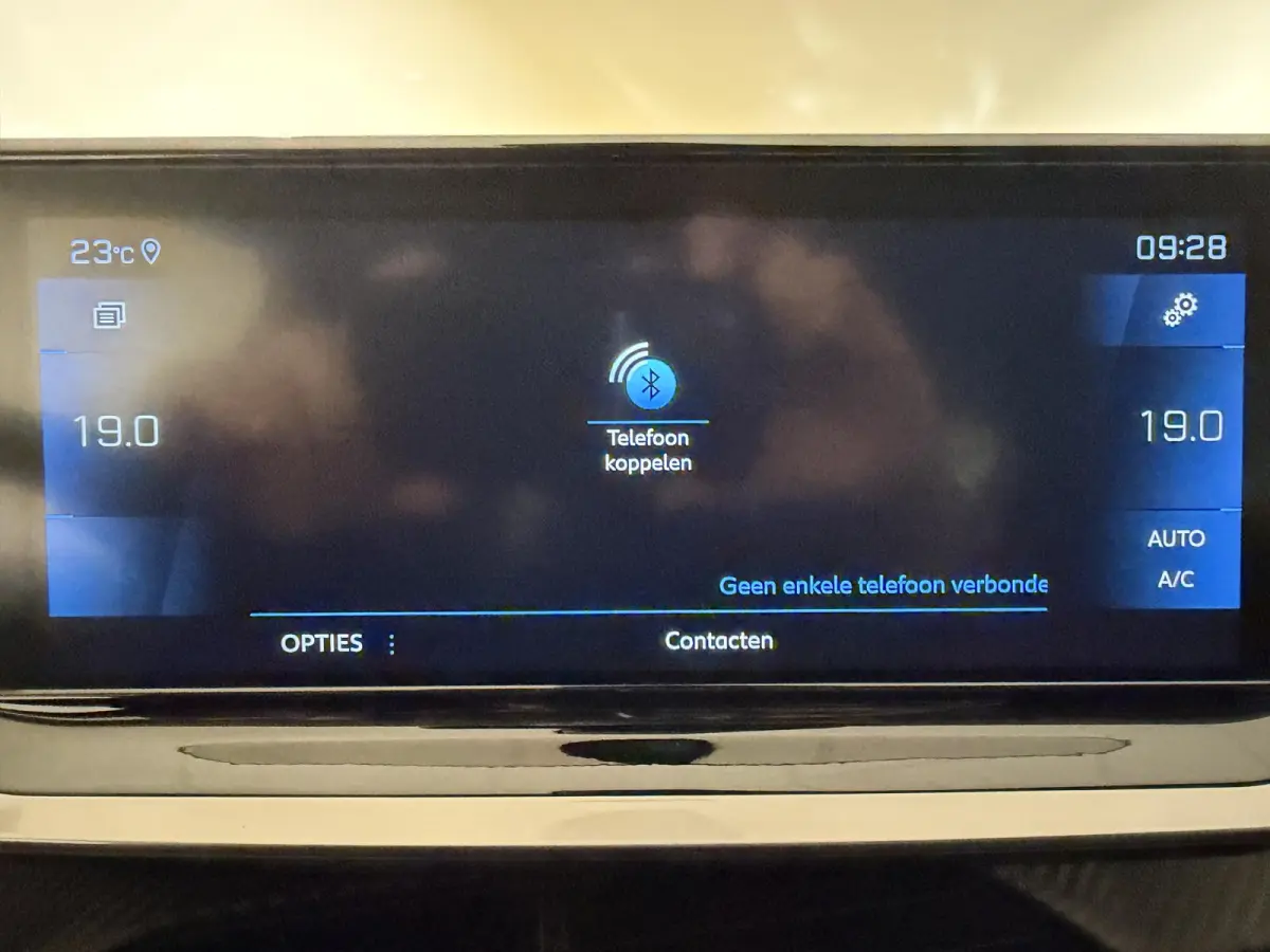 1.2 PureTech Allure Pack | Camera | Stoelverwarming | Climate control | Apple Carplay/Android Auto