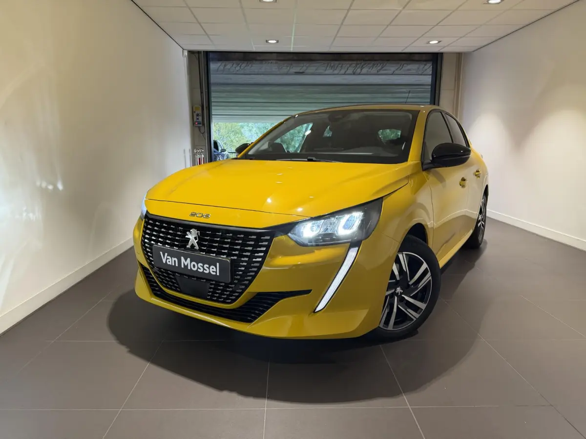1.2 PureTech Allure Pack | Camera | Stoelverwarming | Climate control | Apple Carplay/Android Auto