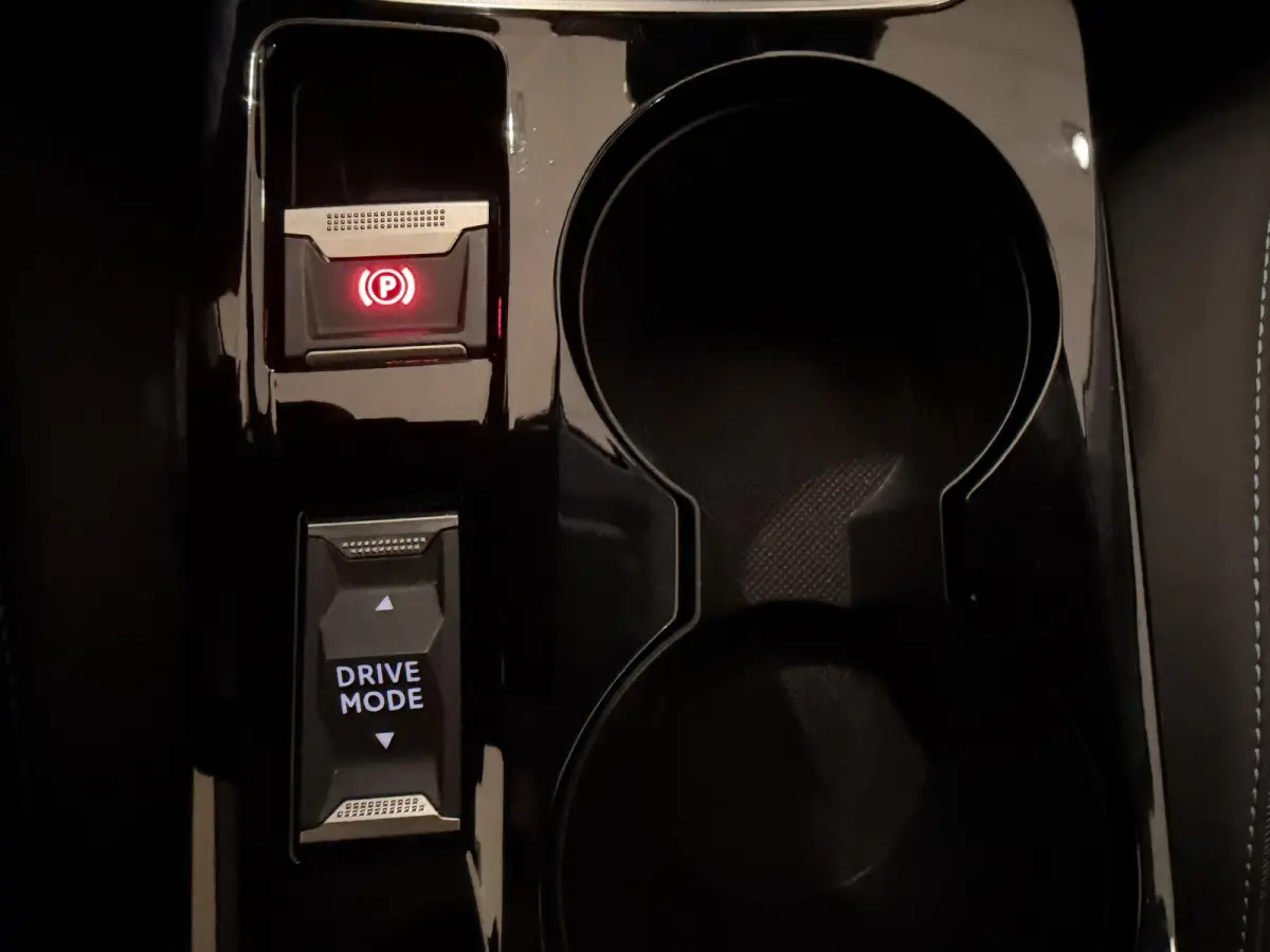 1.2 PureTech Allure Pack | Camera | Stoelverwarming | Climate control | Apple Carplay/Android Auto
