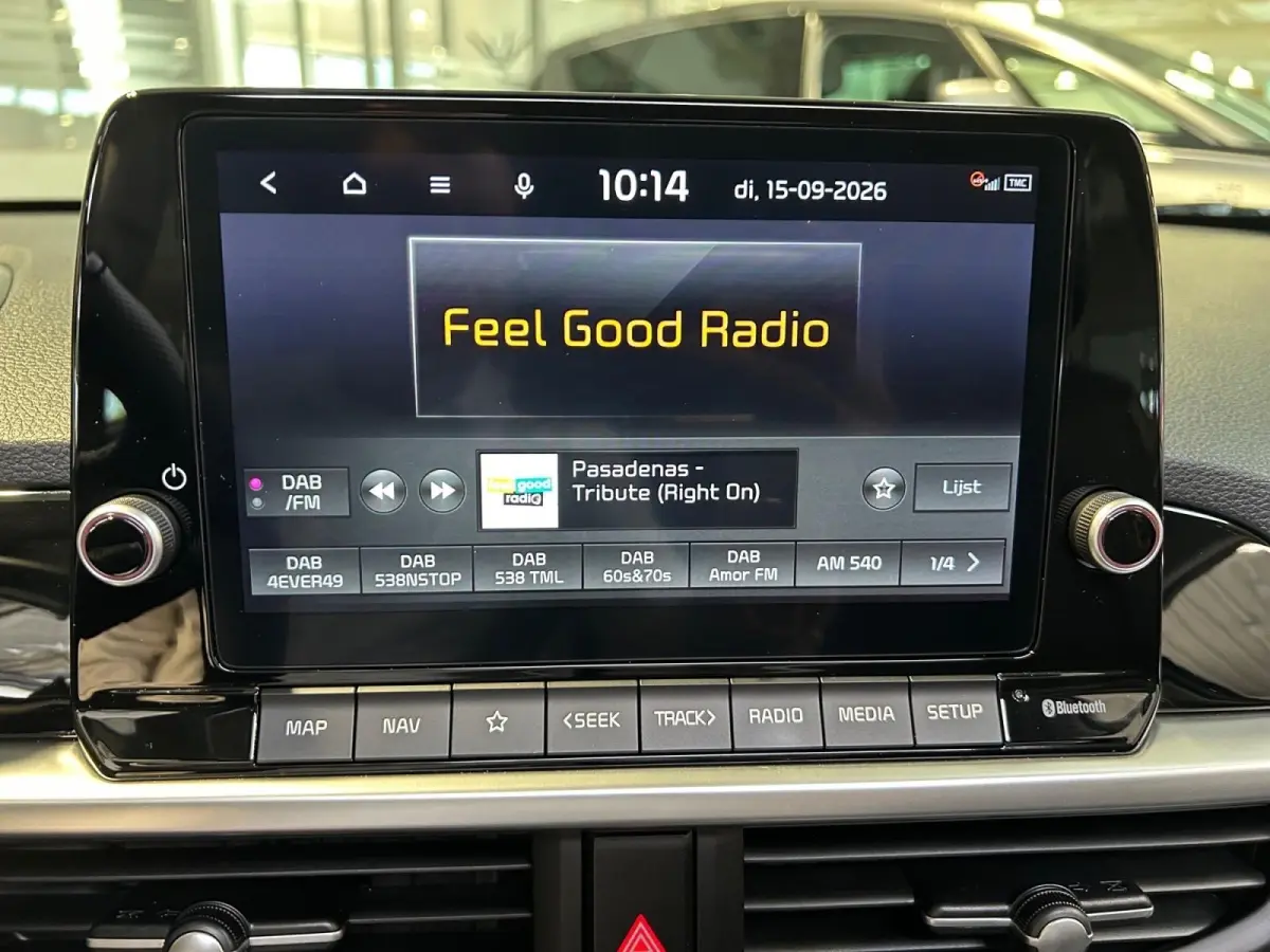 1.0 DPI GT-Line Automaat | Apple Carplay / Android Auto | Navigatiesysteem | Stoel + Stuurverwarming | Elektrisch Bedienbaar Schuif / Kanteldak | Parkeersensoren + Camera Achter | Cruise Con