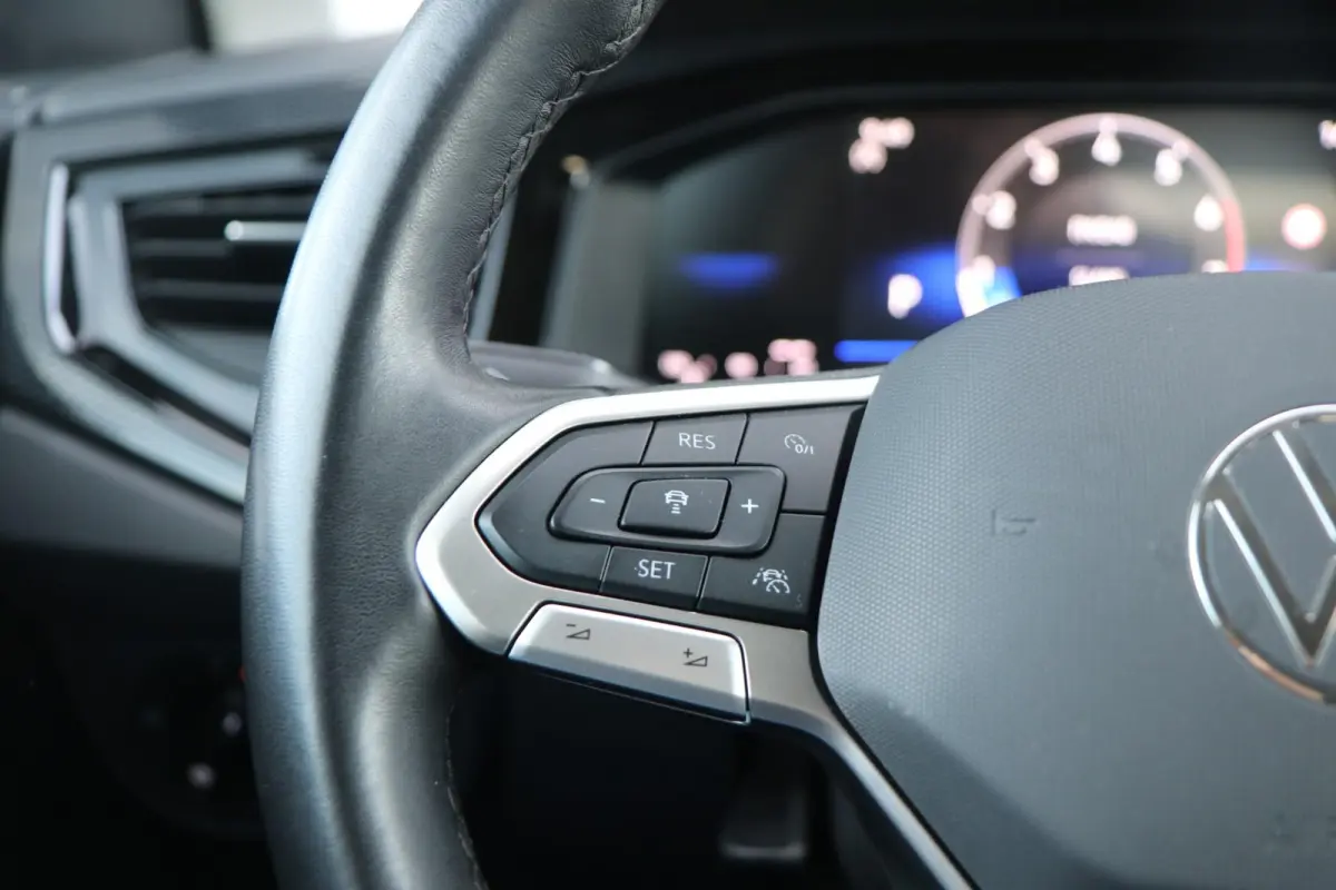 1.0 TSI 95pk DSG Life Edition | Keyless | Stoelverwarming | PDC | Carplay | Adaptive Cruise