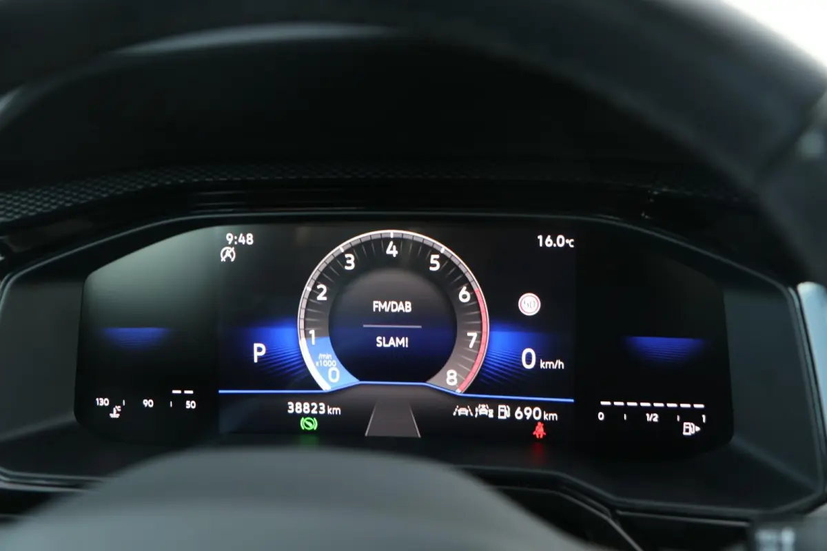 1.0 TSI 95pk DSG Life Edition | Keyless | Stoelverwarming | PDC | Carplay | Adaptive Cruise