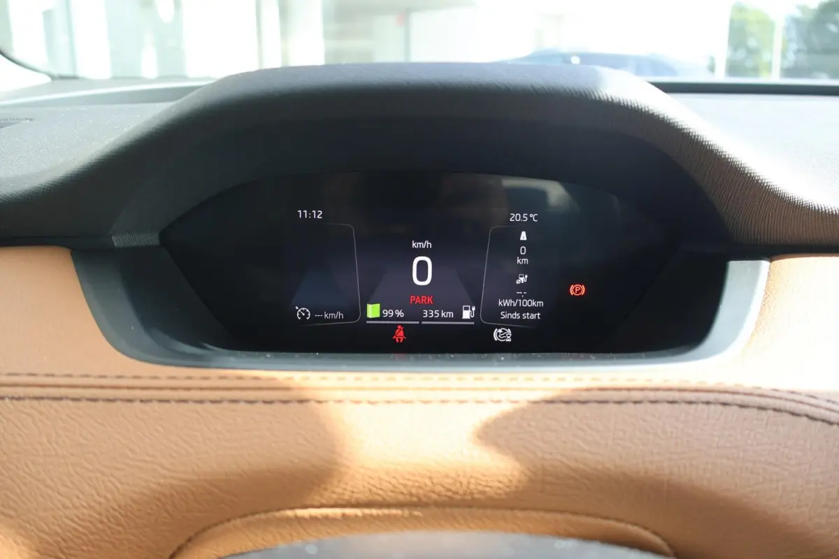 60 180pk | SoH 93% | Navigatie | Leder | Camera | PDC | Carplay