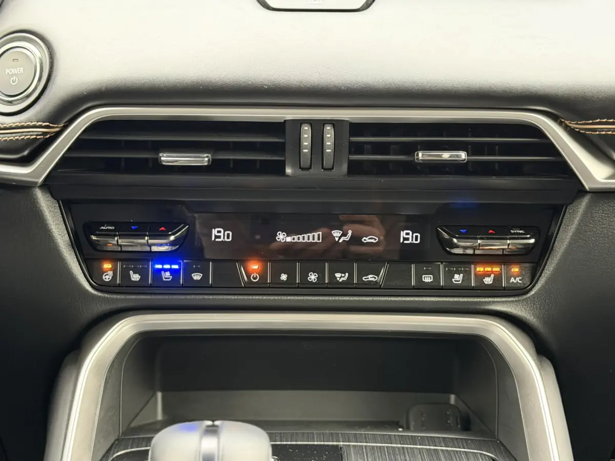 2.5 e-SkyActiv PHEV Homura Plus Black |Pano|Leer|Memory|Ventilatie|Bose|HUD|