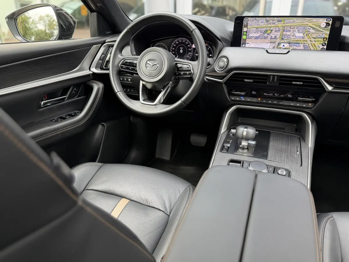 2.5 e-SkyActiv PHEV Homura Plus Black |Pano|Leer|Memory|Ventilatie|Bose|HUD|