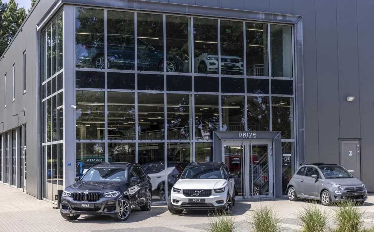 2.5 e-SkyActiv PHEV Homura Plus Black |Pano|Leer|Memory|Ventilatie|Bose|HUD|
