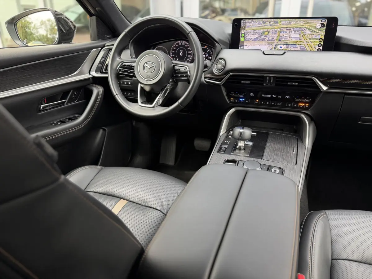 2.5 e-SkyActiv PHEV Homura Plus Black |Pano|Leer|Memory|Ventilatie|Bose|HUD|