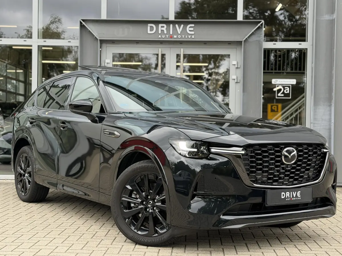2.5 e-SkyActiv PHEV Homura Plus Black |Pano|Leer|Memory|Ventilatie|Bose|HUD|