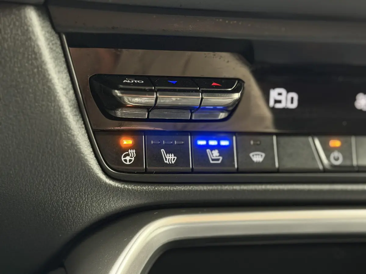 2.5 e-SkyActiv PHEV Homura Plus Black |Pano|Leer|Memory|Ventilatie|Bose|HUD|