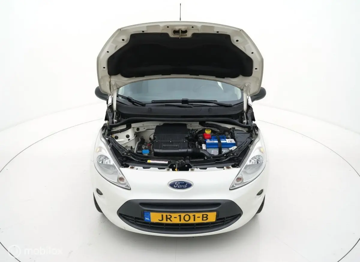 1.2 Titanium 2016 78000KM/AIRCO/PDC/STOELVERWARMING!