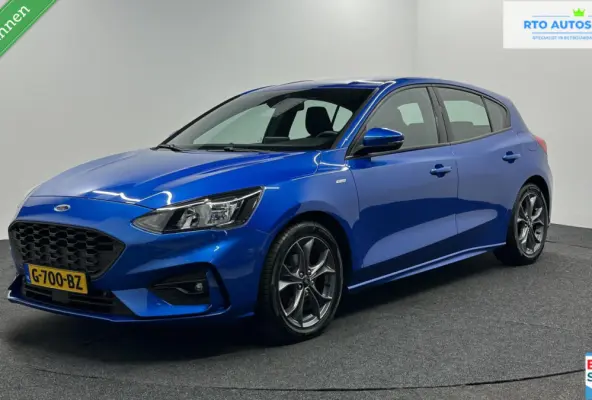 1.0 EcoBoost ST Line Business CARPLAY NAVI CRUISE LM ECC 107000 KM.